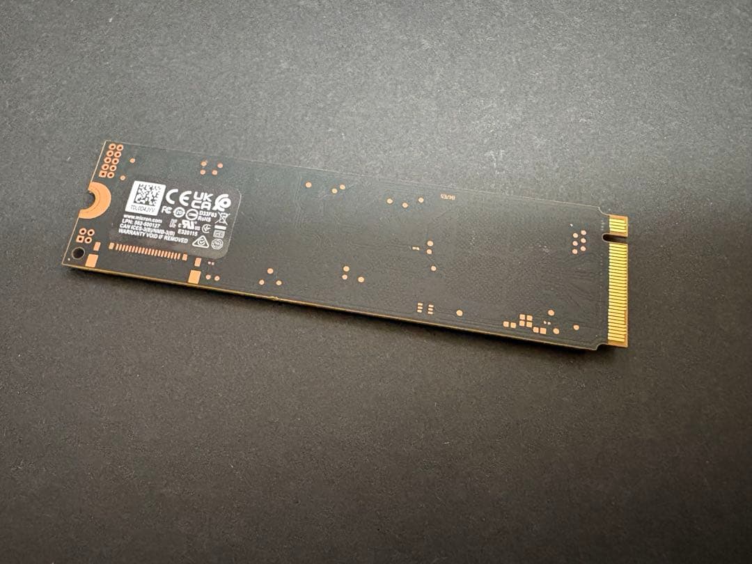 Micron m.2 ssd 3400 512gb 動作確認済み
