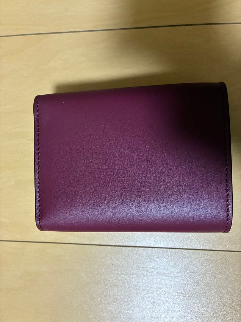 【ロエベ 】トライフォールド　三つ折りサイフ　LOEWE TRIFOLD