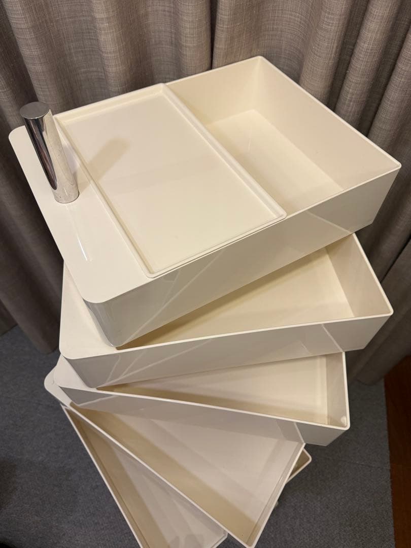 美品【MAGIS（マジス）】360°CONTAINER（360°コンテナー）白