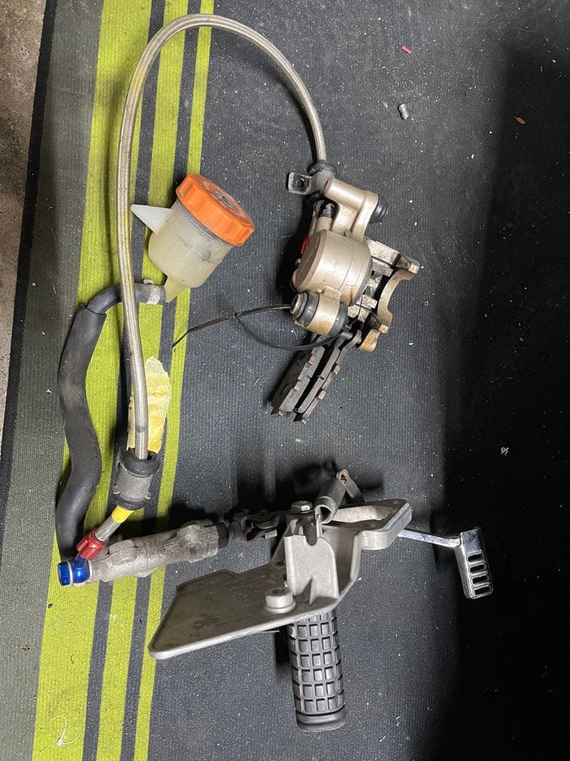 ジェイド250 JADE 右ステップ&ブレーキ1式 キャベツ太郎.