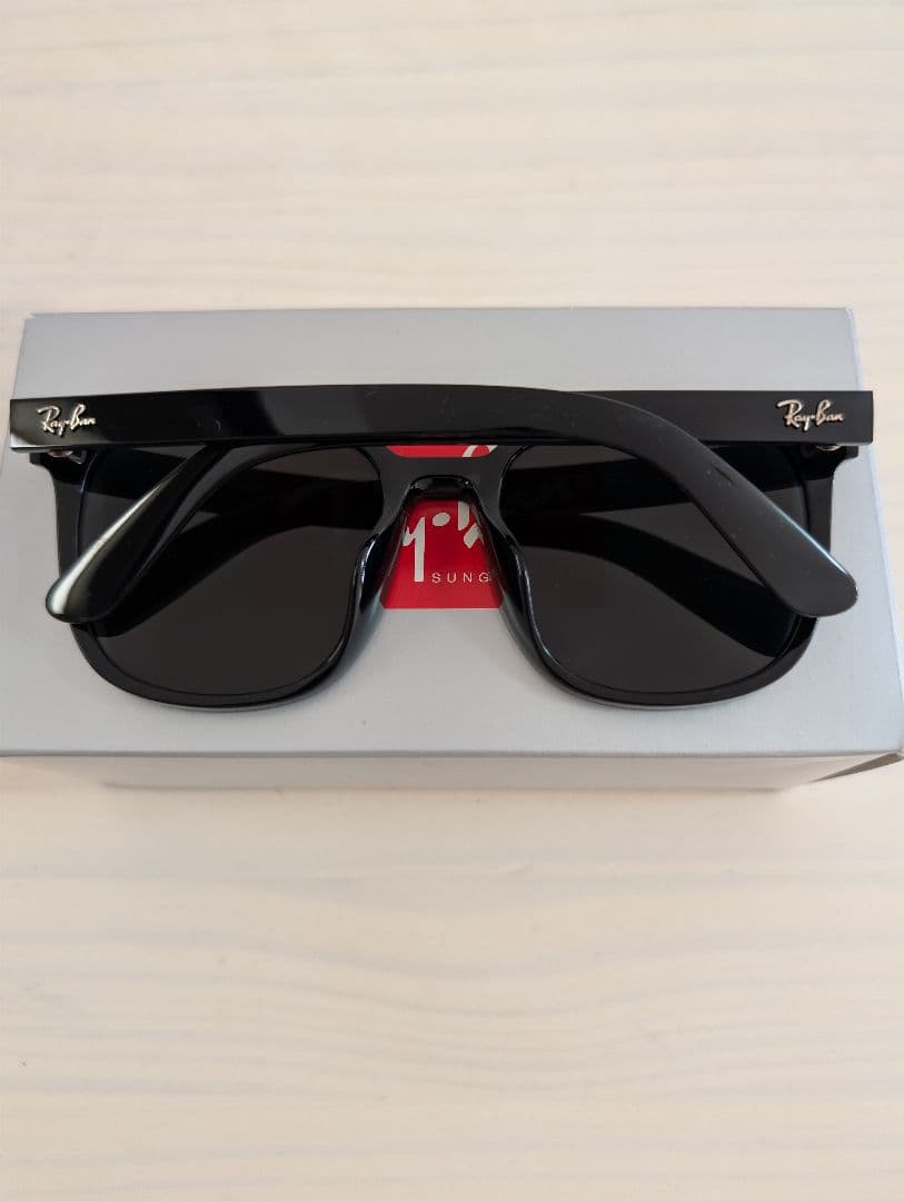 ​【美品】Ray-Ban レイバン RB4401D 6073 サングラス