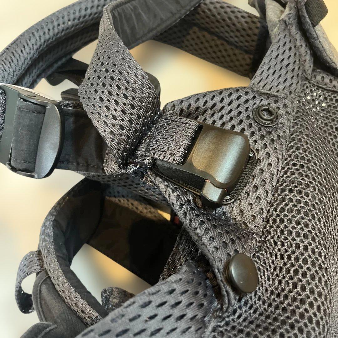 ベビーキャリア HARMONY【BABY BJORN】正規品-箱あり