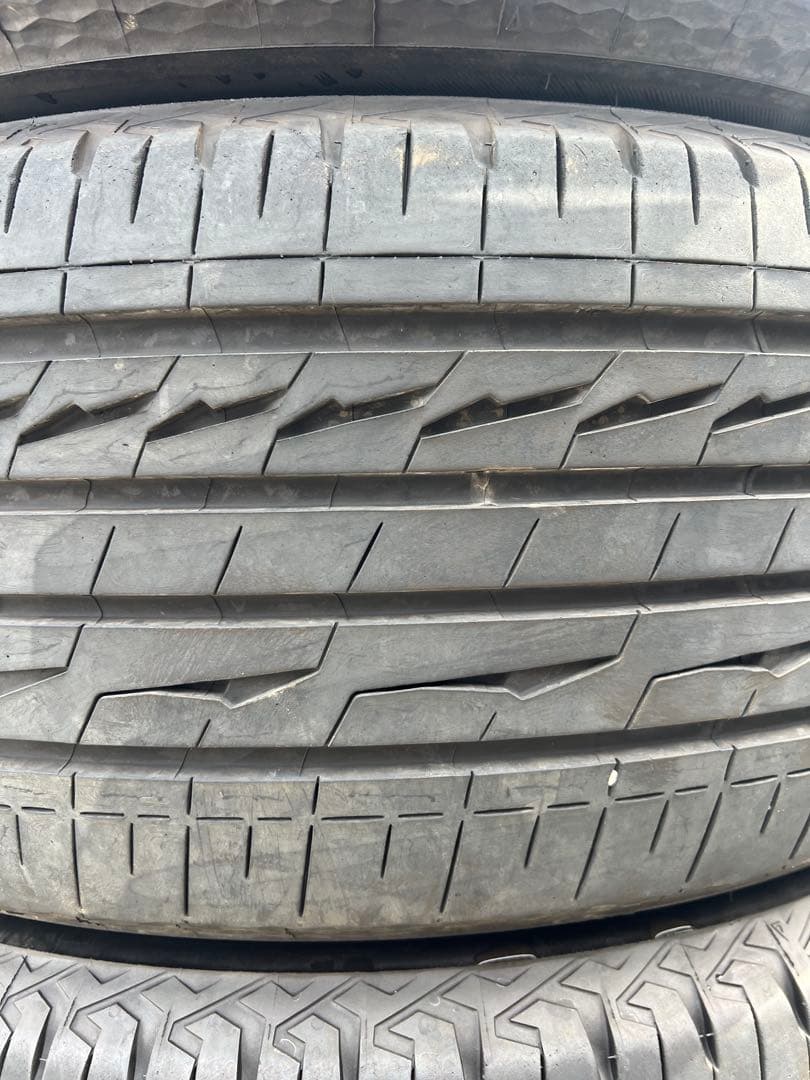 ブリヂストン　アレンザ　lx100 235/55r18 23年製　極上品　バリ山