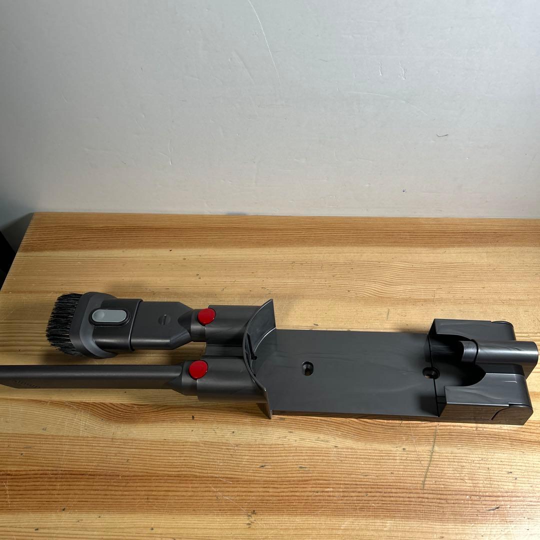 【稼働品】Dyson ダイソン V7 V8 SV11 付属品あり