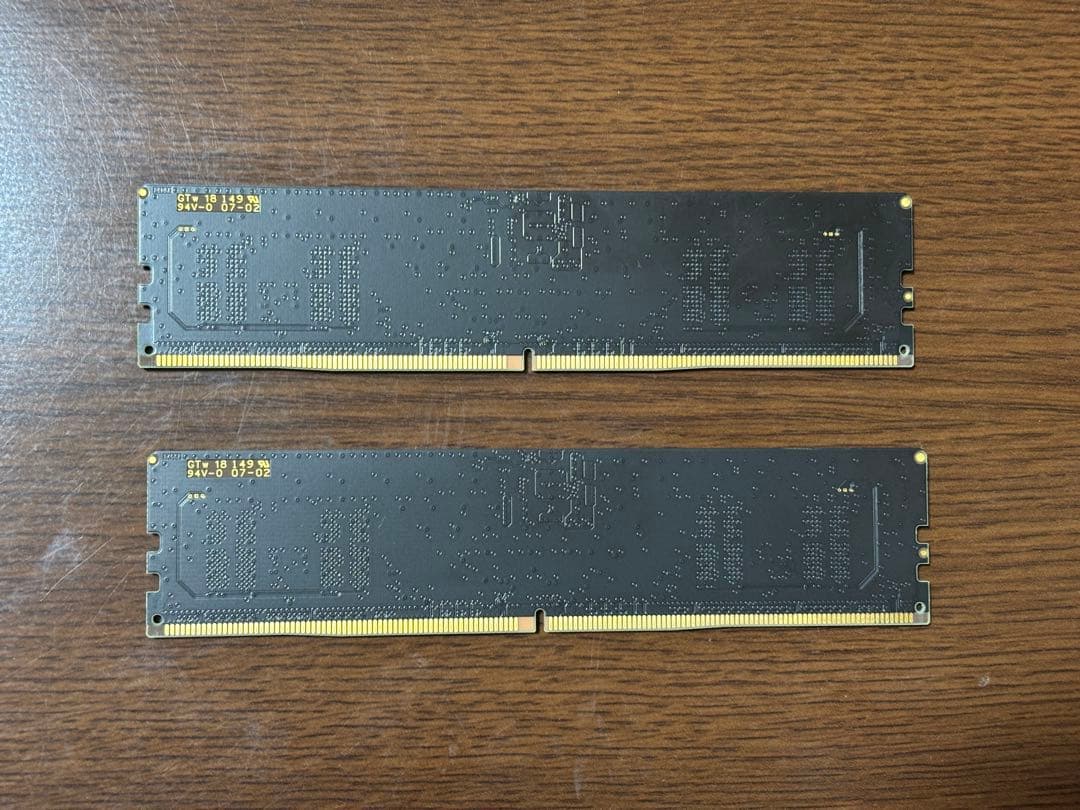 Crucial DDR5-4800 8GBx2枚 16GB 動作確認済み
