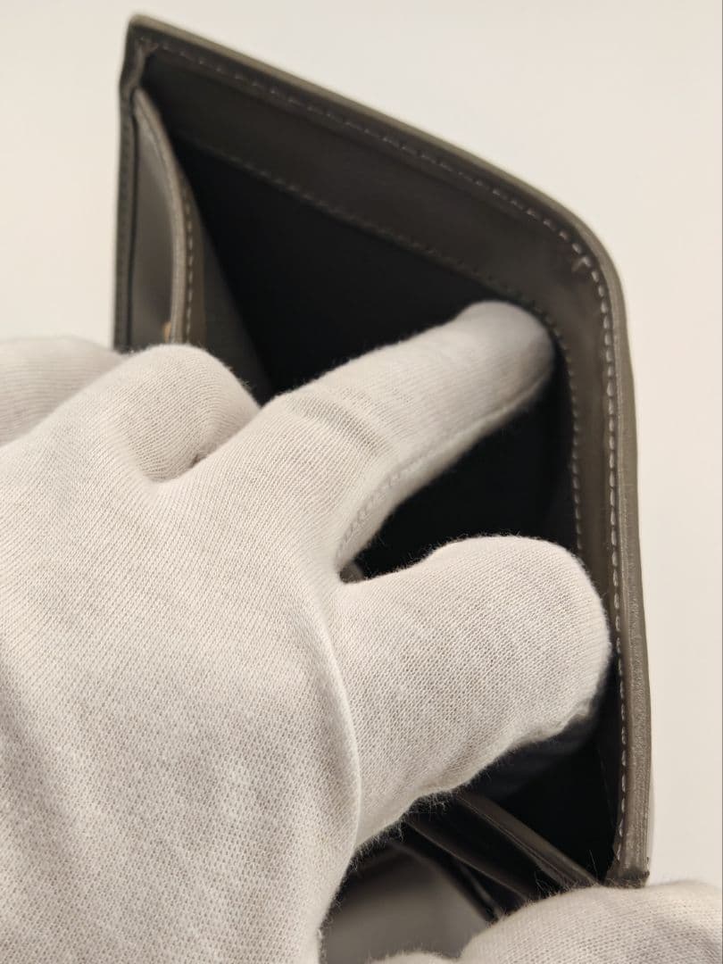 PRADA Pradasphere ミニウォレット グレー　美品