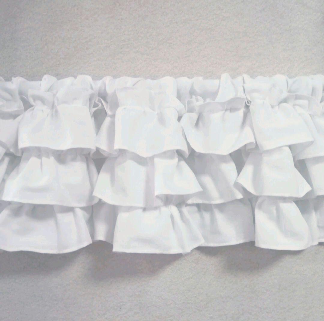 やーさん様特注品♥幸せのカフェカーテン♡3段フリル♡丈30cm×横90cm×2枚