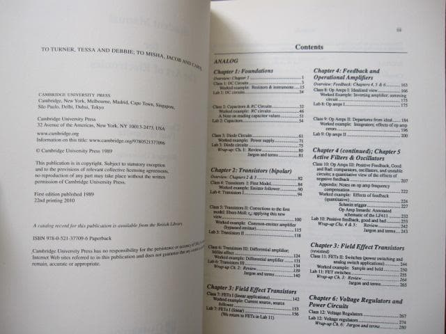 洋書 Student Manual for The Art of Electronic