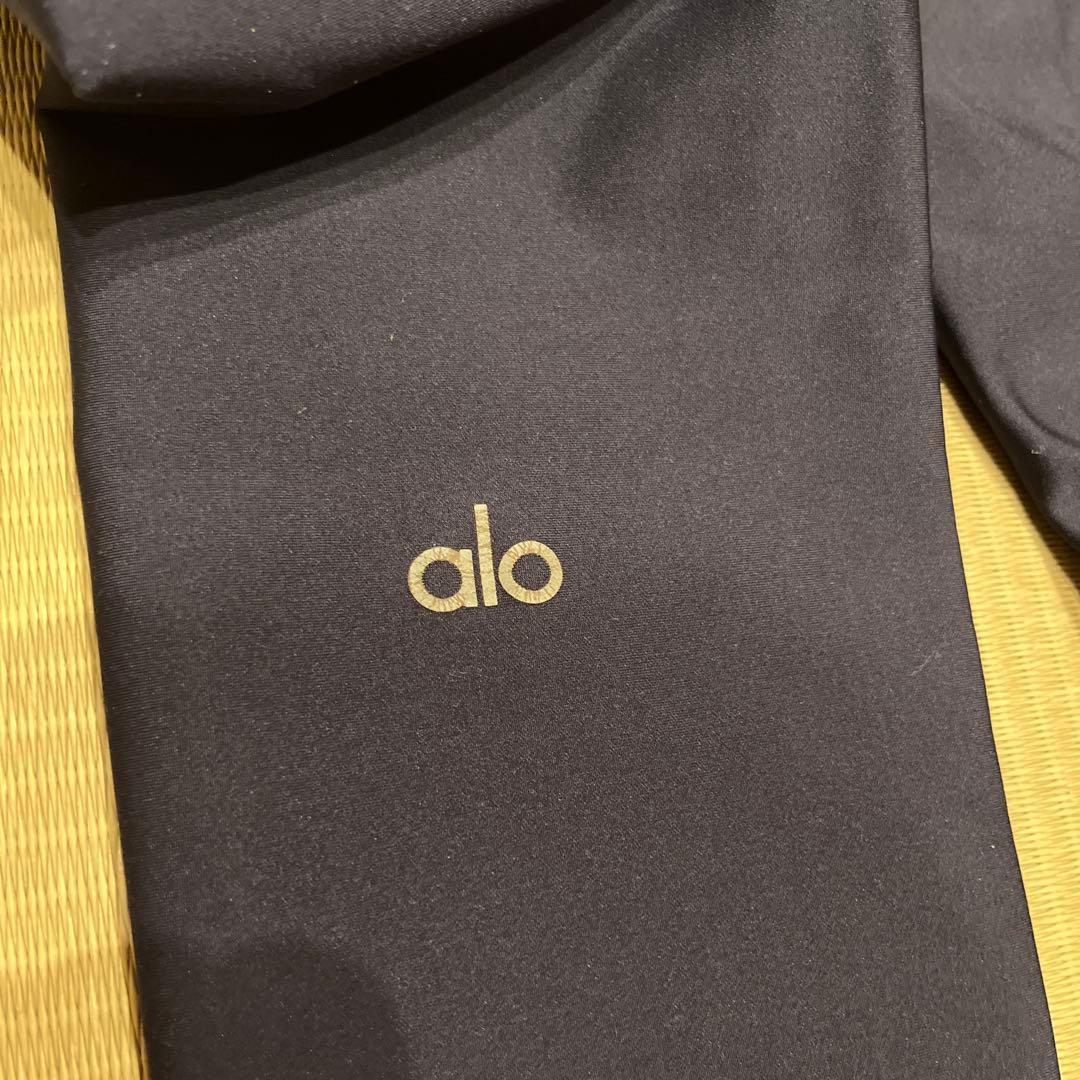 alo yoga airlift xxs ネイビー系