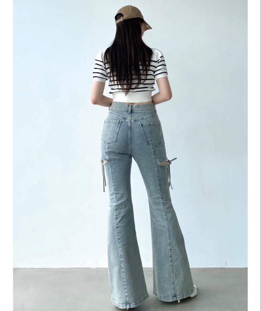 RESEXXYカットアウトリボンデニムパンツ ライトブルー　S新品未使用タグ付き