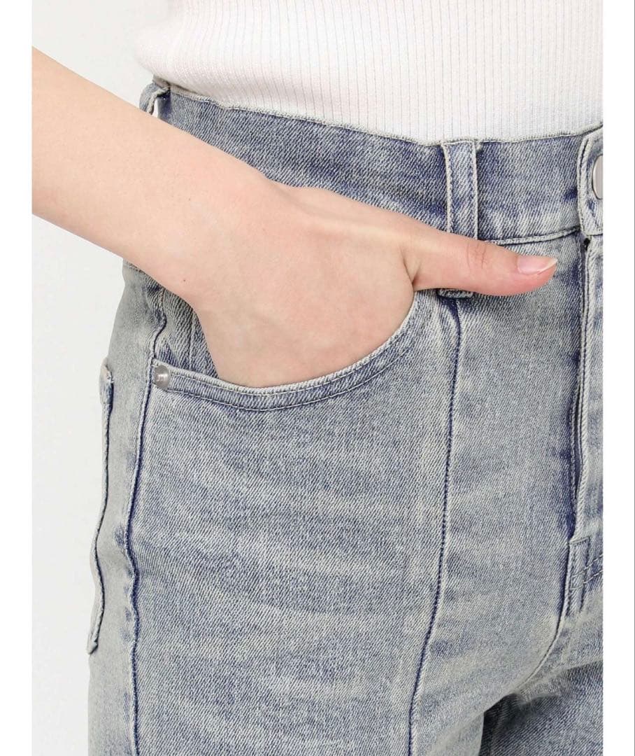 RESEXXYカットアウトリボンデニムパンツ ライトブルー　S新品未使用タグ付き