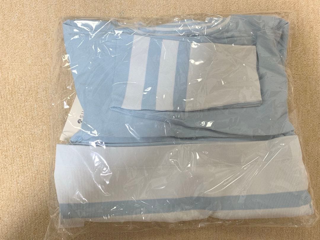 ⭐️新品未使用タグ付き⭐️【SUKALA】【リントスル】カップ付きボーダーニット