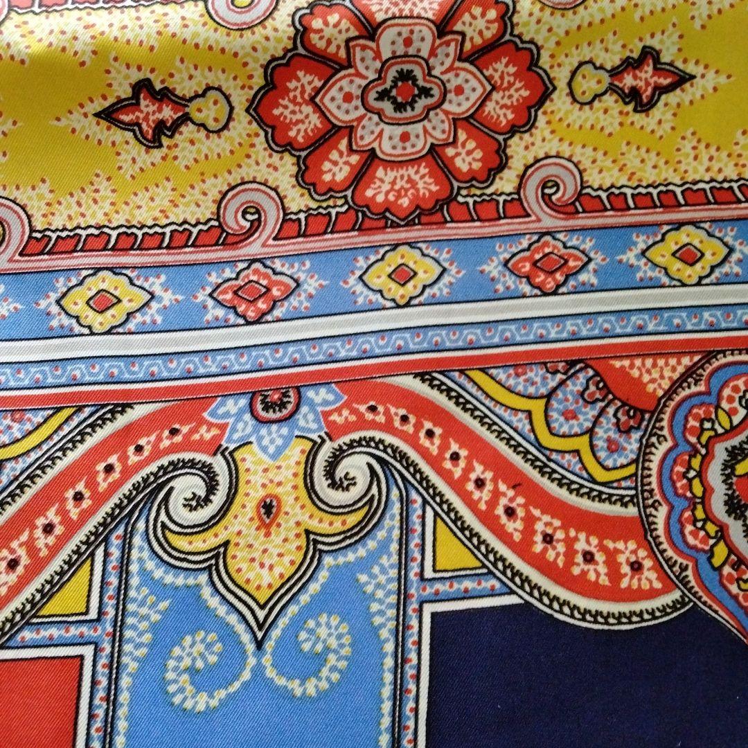 ETRO 大判ストール マフラー　総柄　100%シルク イタリア製