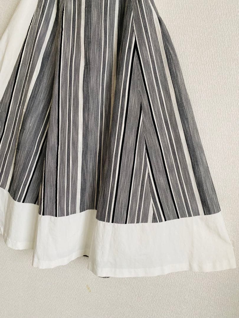 美品 ADORE ランダム ストライプ ジャガード スカート リネン混 アドーア