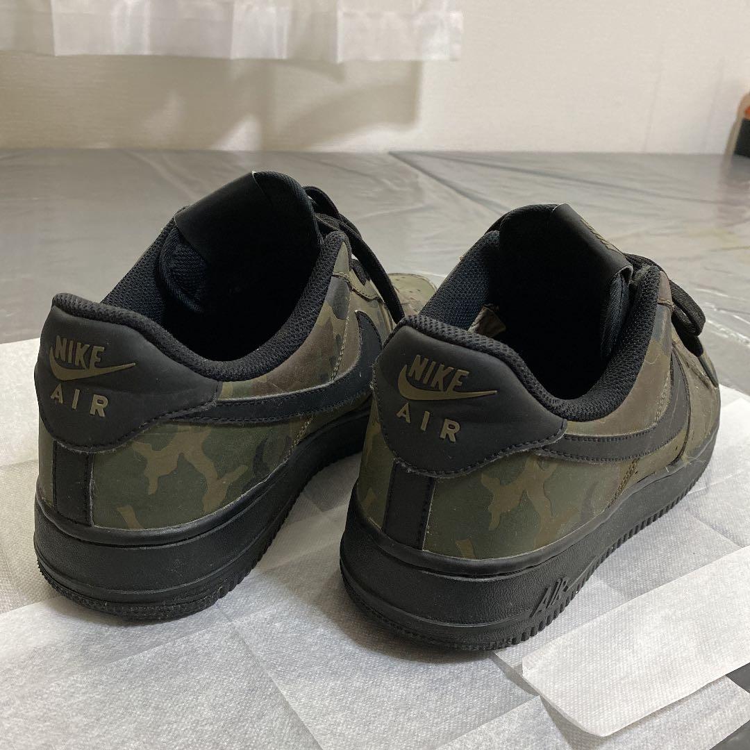 Nike Air Force 1 迷彩カラー