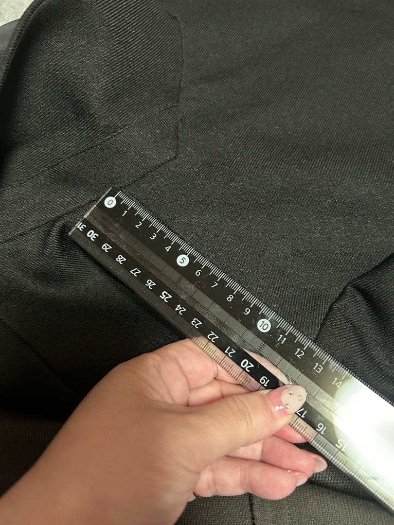 LOURDES ルルド　綺麗目ジャケット　黒　シルバーボタン