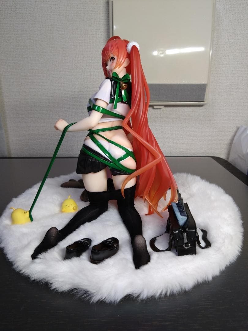 アズールレーン　ホノルル プレゼント・ファイアレッド　フィギュア　RIBOSE