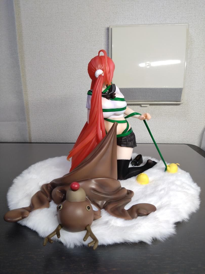 アズールレーン　ホノルル プレゼント・ファイアレッド　フィギュア　RIBOSE