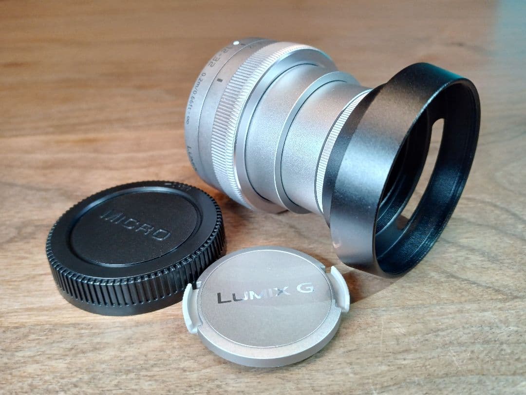 【レンズフード+レンズプロテクター付き】LUMIX G 12-32mm 返金保証