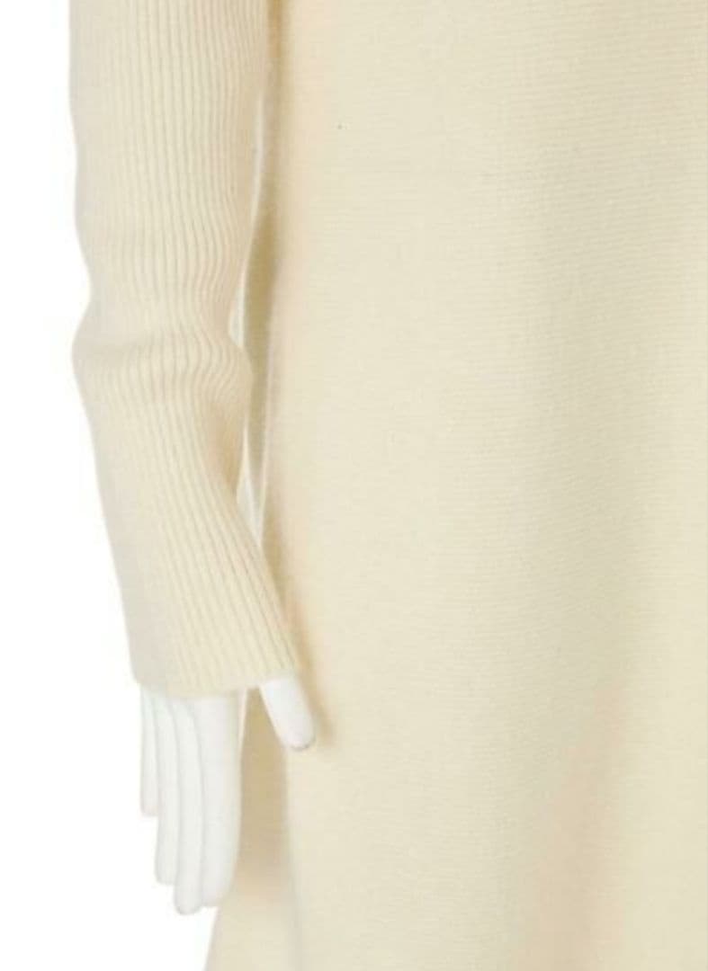 【美品】ADORE ニットワンピース 白 38サイズ