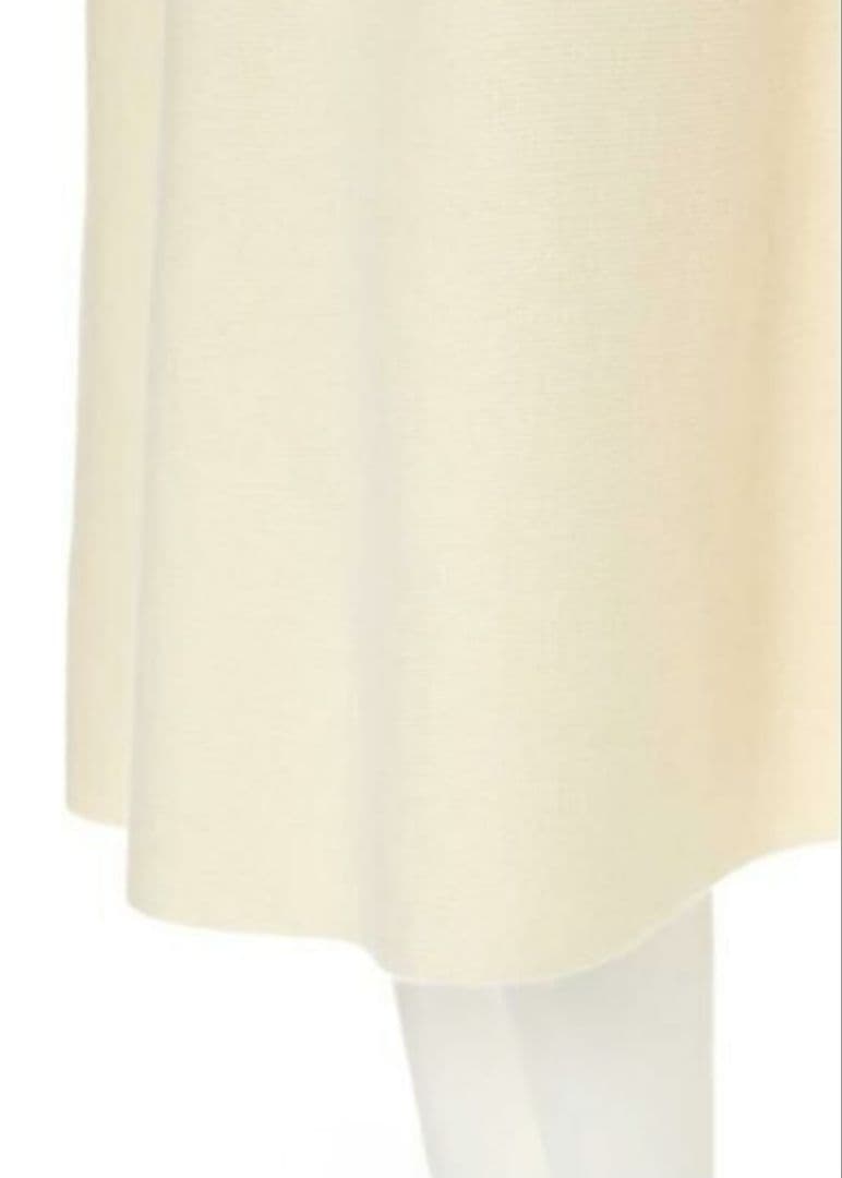 【美品】ADORE ニットワンピース 白 38サイズ