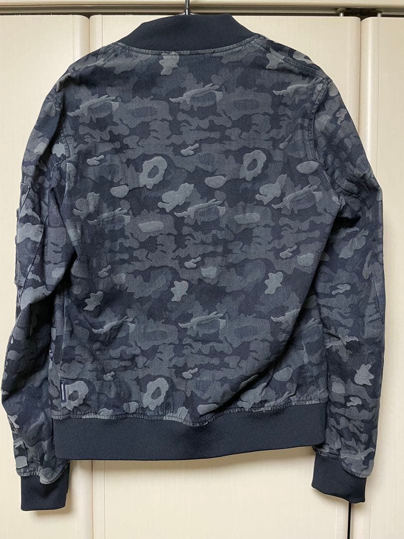 Armani Exchange MA-1ジャケット S/P 迷彩　アルマーニ