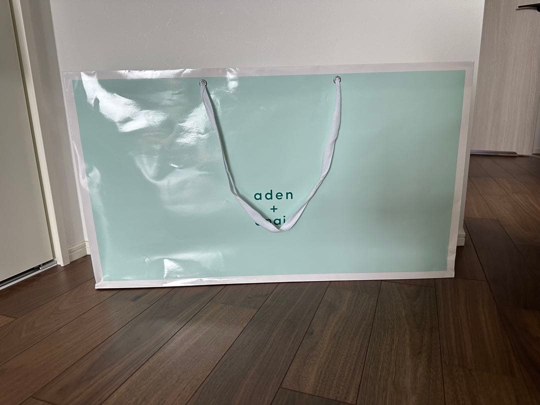 Aden+Anais ベビージム(新品、未開封)