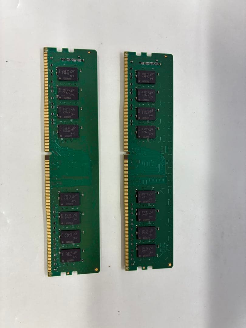 Crucial デスクトップ用メモリ　DDR4 32GB（16GB×2枚）セット