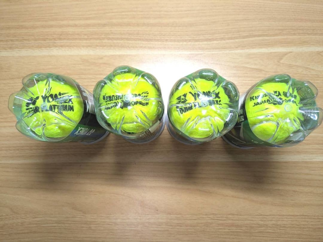 ストーンコールドYONEX TOUR PLATINUM 2球×4缶