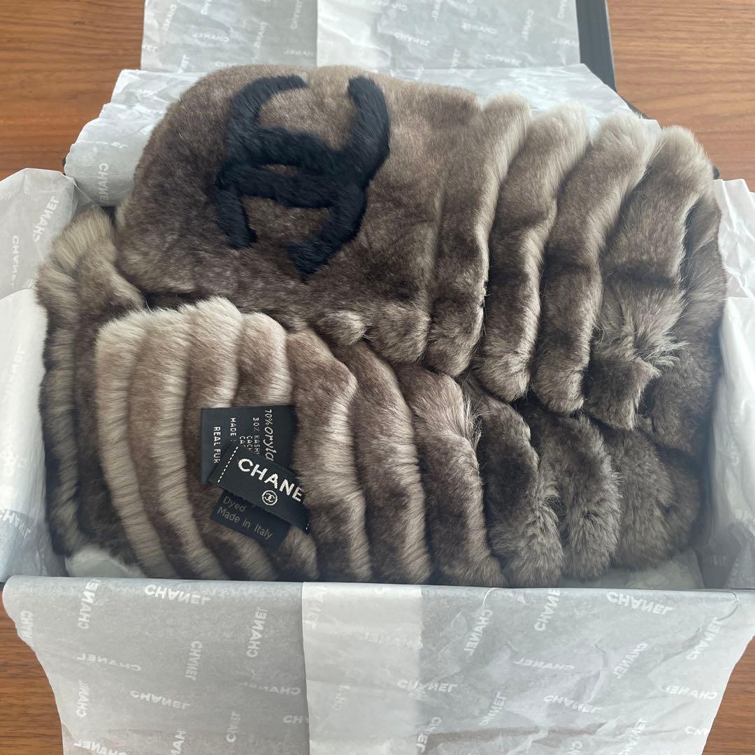 CHANEL オリラグ　ファーマフラー