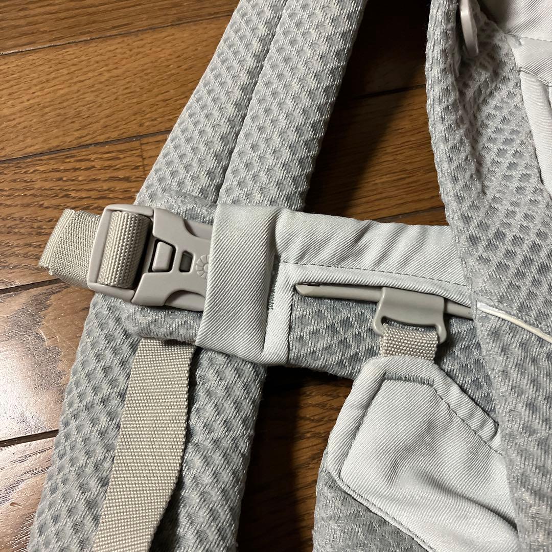 【美品】ergobaby 抱っこ紐 グレー メッシュ 正規品　オムニブリーズ