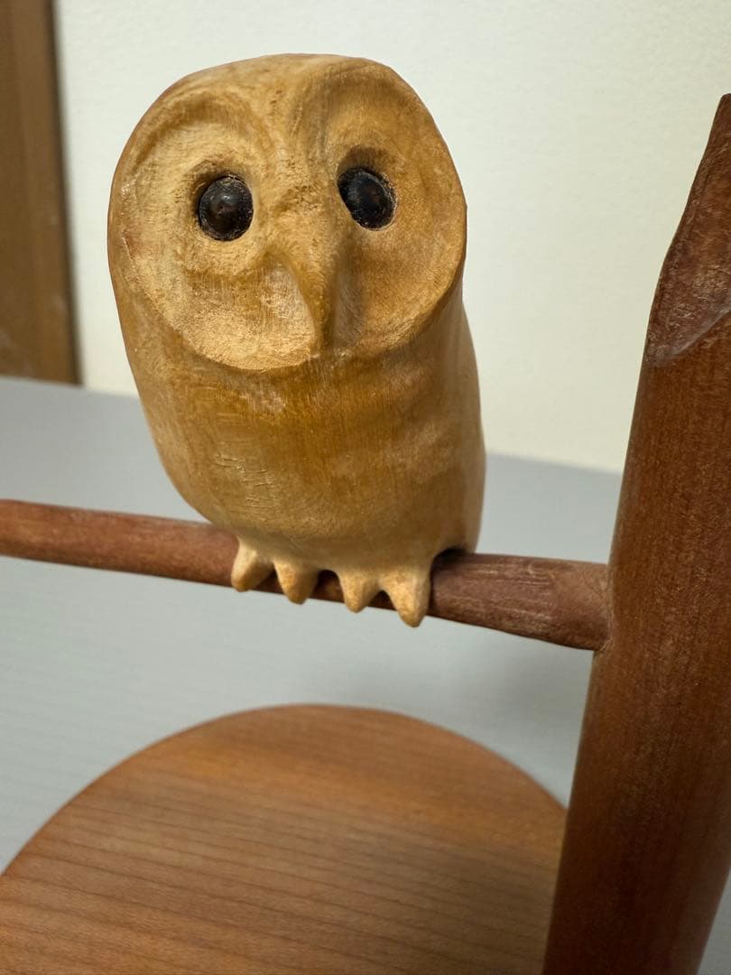 木製フクロウの彫刻オブジェ①★木彫りのふくろう置物★OWL★小泉順子さん製作