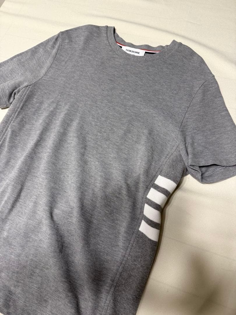 THOM BROWNE グレー Tシャツ　サイズ1 半袖　トムブラウン