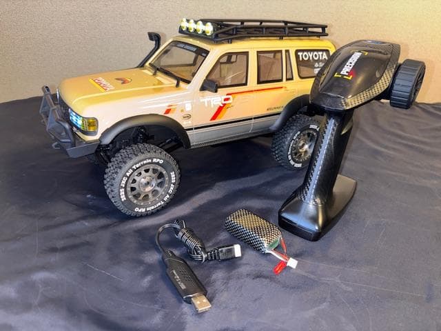 R*u様 JXC 1/12 ランドクルーザー(LC80) RCクローラー　（中国