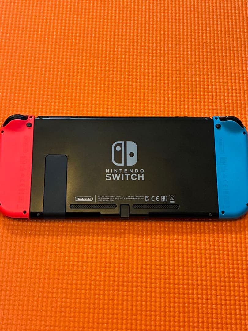 任天堂Switch 本体