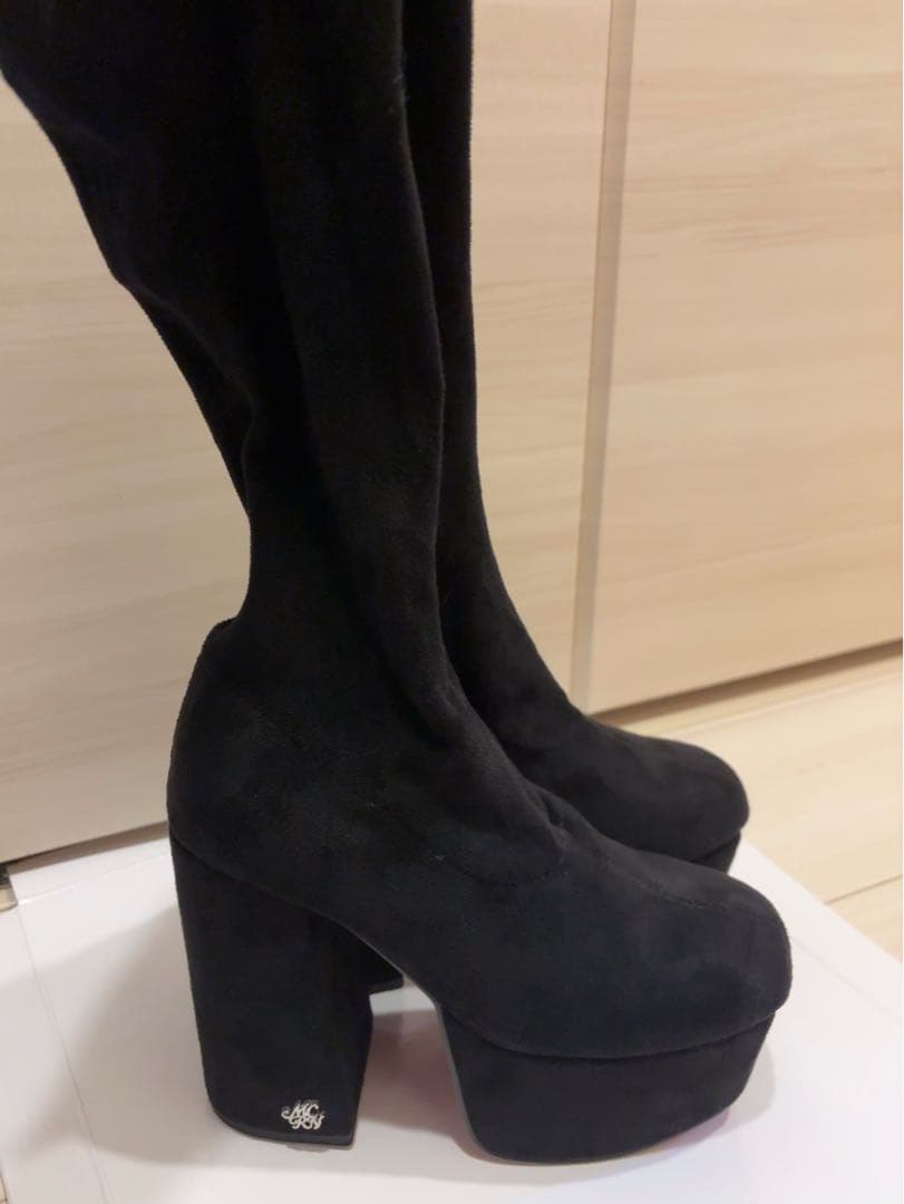 ミシェルマカロン 美脚ストレッチロングブーツ