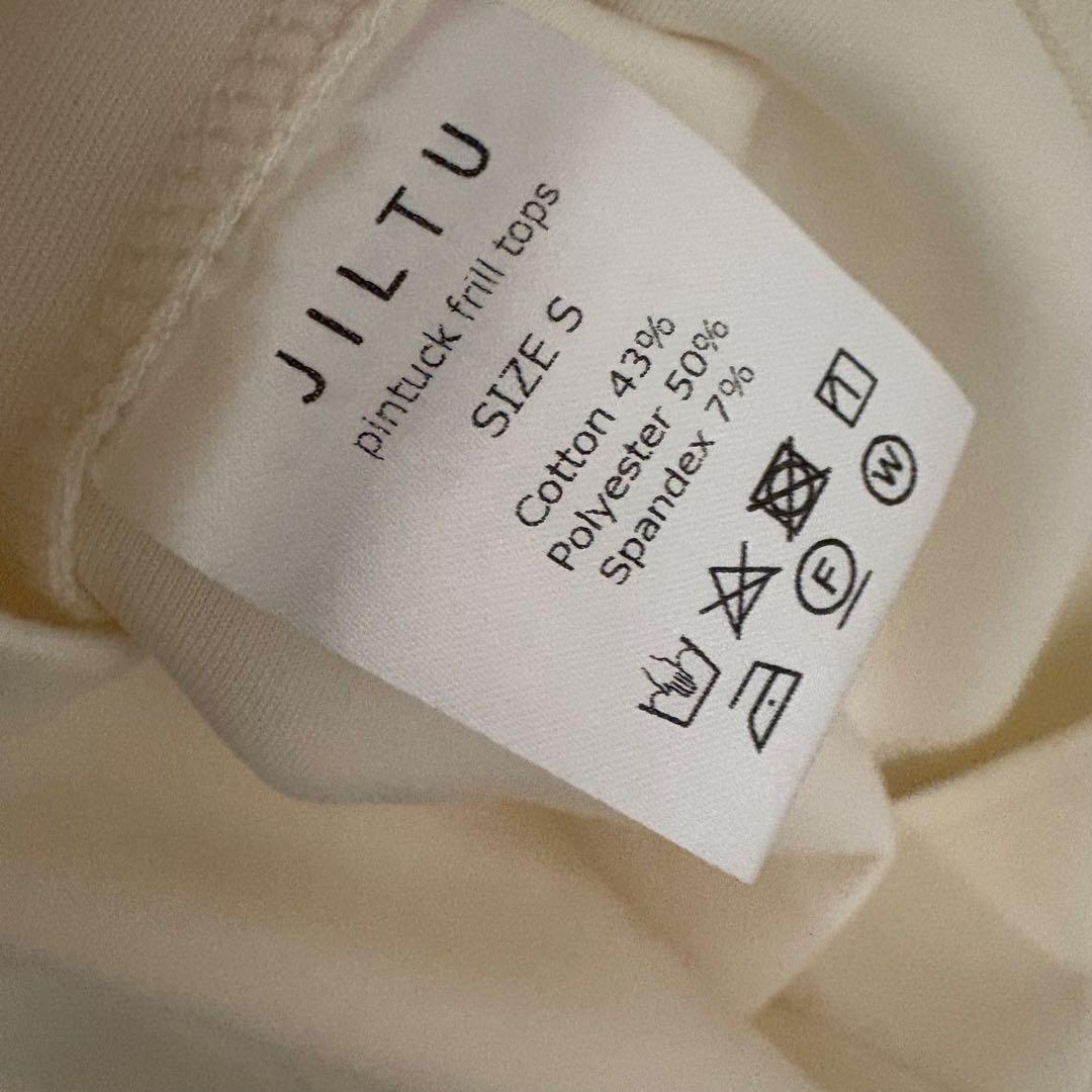 jiltu petit frill tee sサイズ　ホワイト