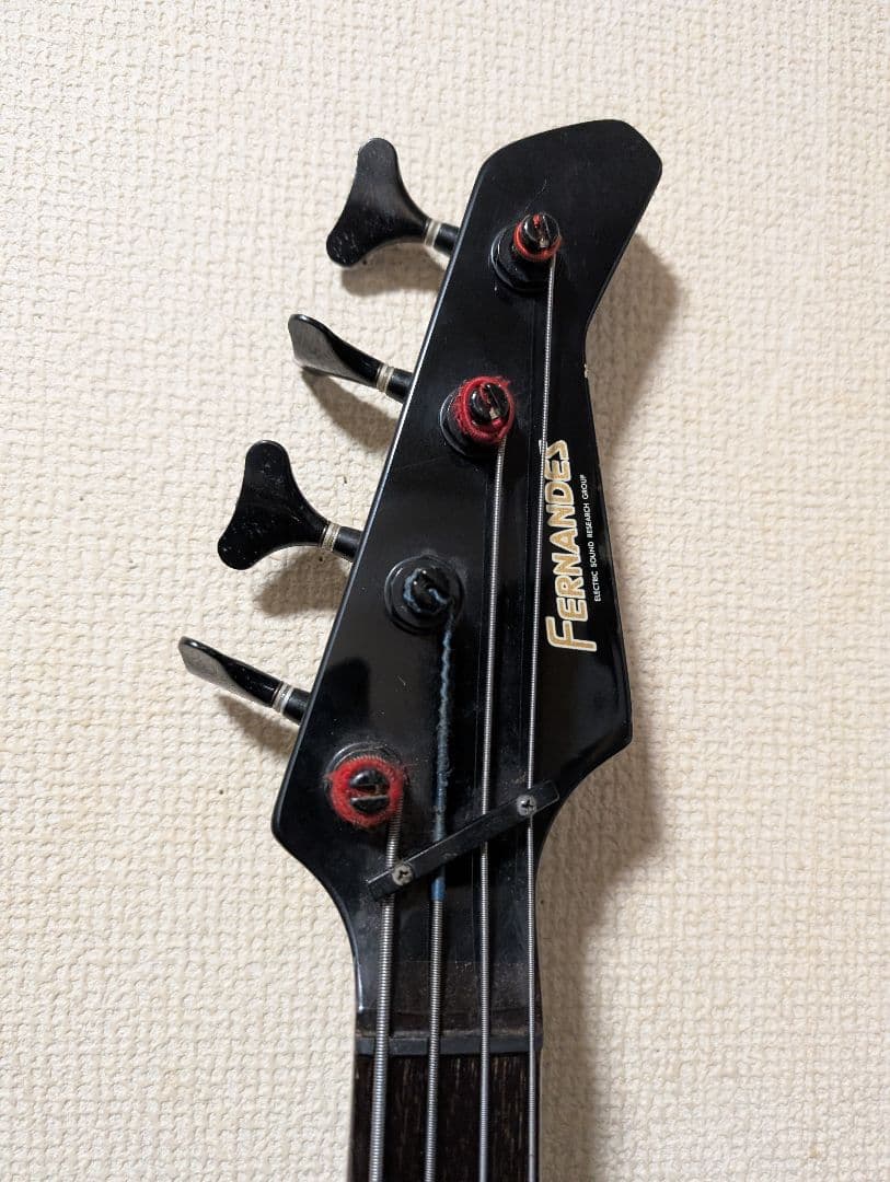 日本製 Fernandes FRBシリーズ エレキベース ミディアムスケール