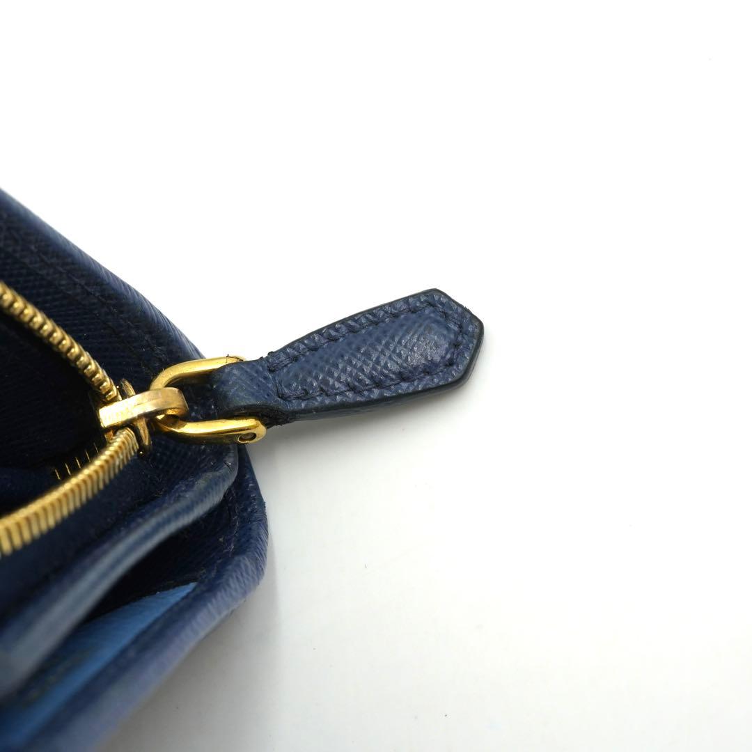 ✨未使用展示品✨　PRADA ミニ財布　サフィアーノレザー　バイカラー　ブルー