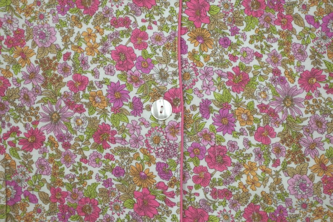 【新品】リバティ LIBERTY fabric秋冬物総柄パジャマ（L)日本製A