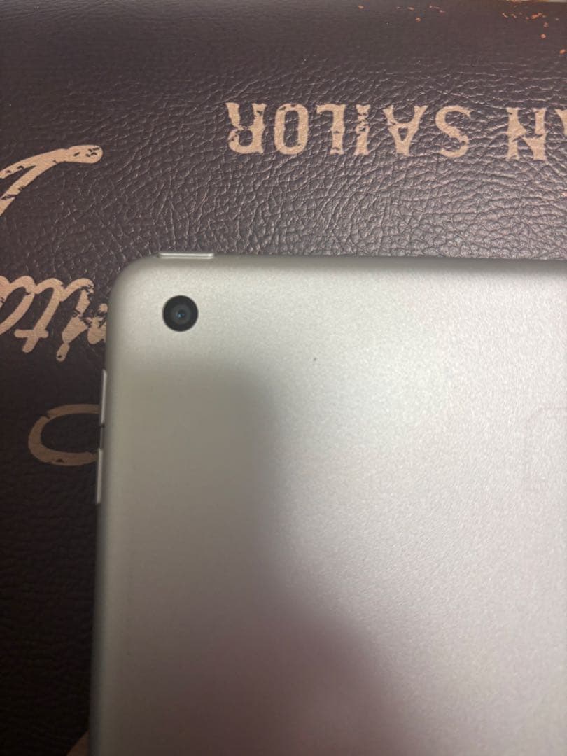 Apple iPad (第9世代) 64GB シルバー WiFiモデル