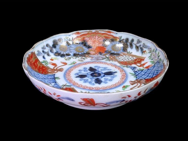 古伊万里　金襴手　椿に菊　花に扇の図　４寸皿　B273AS-fbur