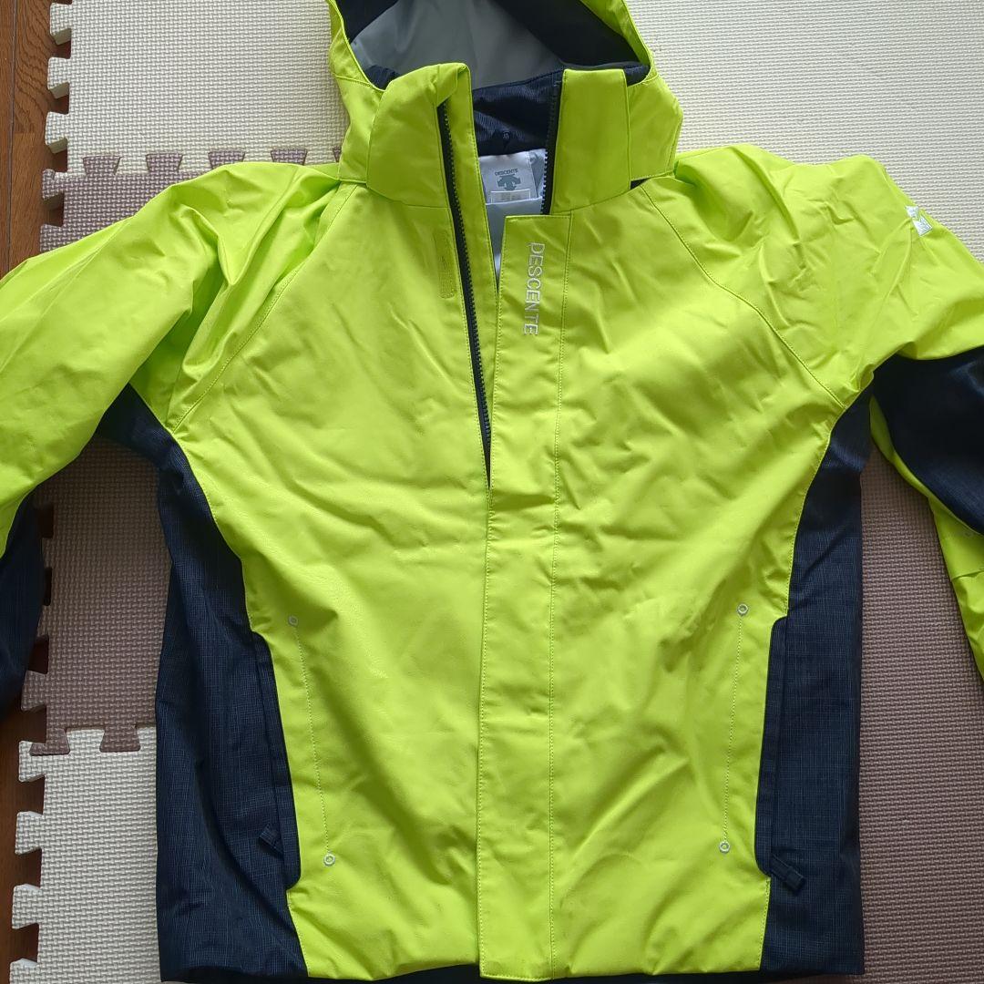 DESCENTE　160子ども用スキーウェア