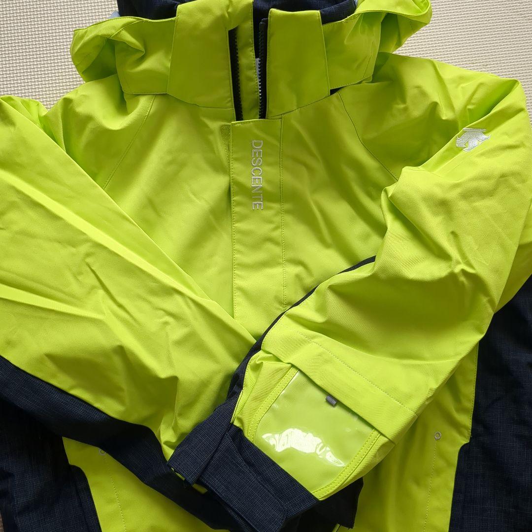 DESCENTE　160子ども用スキーウェア