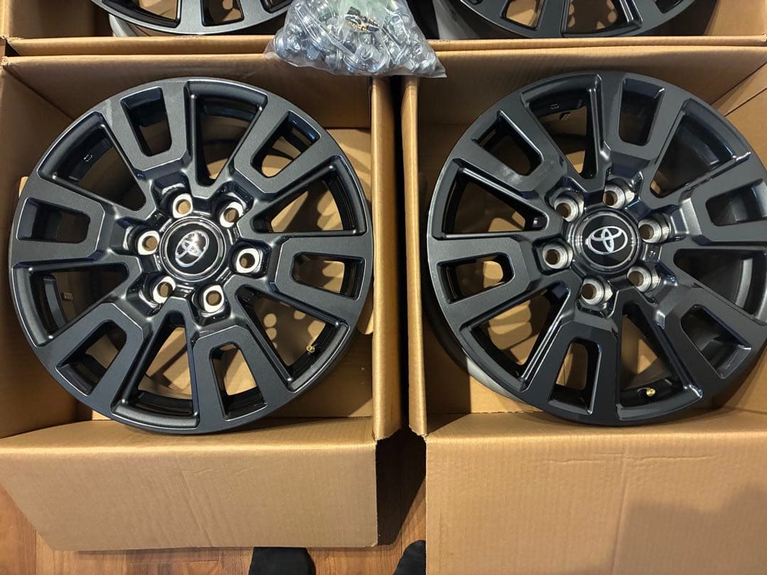 ランドクルーザー250VX 純正ホイール4本、ナットセット