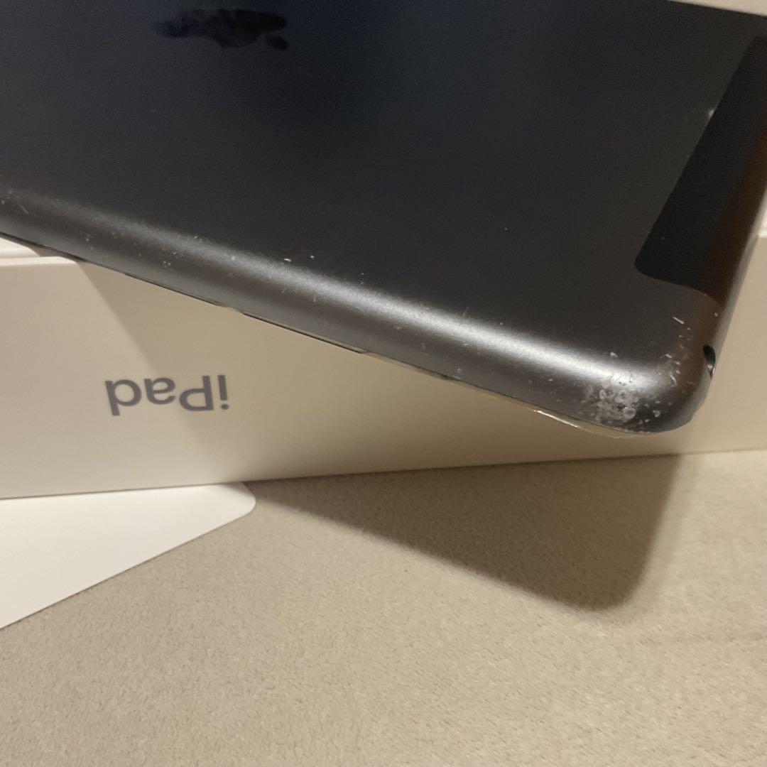 iPad 第9世代　wifi+cellular スペースグレイ　本体