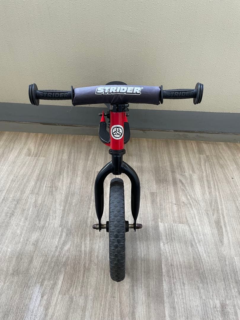 STRIDER ストライダースポーツモデル レッド バランスバイク【おまけ付き】
