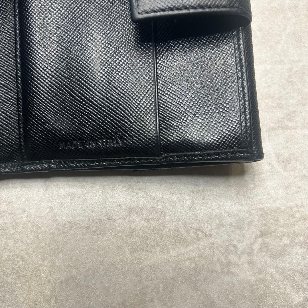 美品✨PRADA プラダ 折り財布 サフィアーノ トライアングル ロゴ 黒