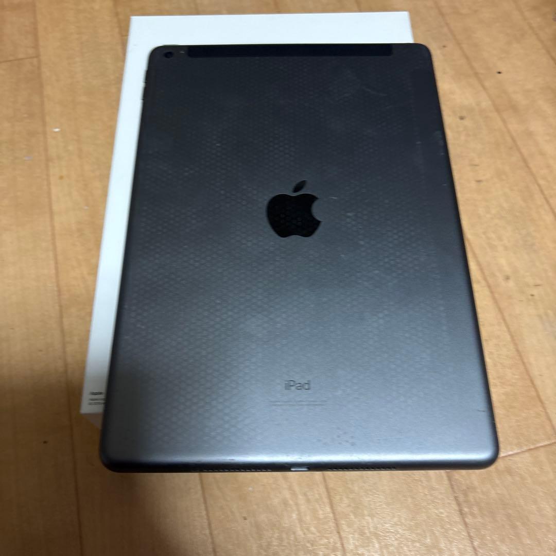 Apple iPad (第7世代) 32GBスペースグレー本体のみ