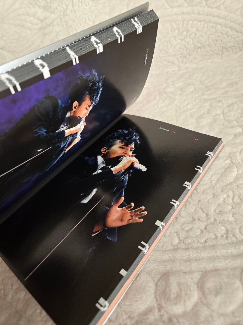 K-POP・アジア G-DRAGONFIRST LIVE CONCERT SHINE A LIGHT